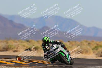 media/Oct-29-2022-CVMA (Sat) [[14c0aa3b66]]/Race 8 Supersport Middleweight/Folder 2/